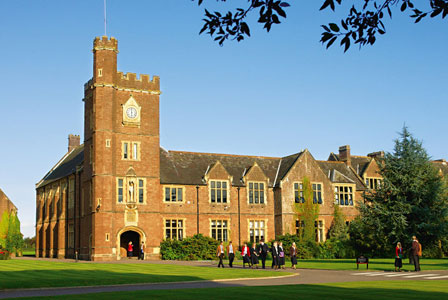 blundells-prospectus_960_campus-1