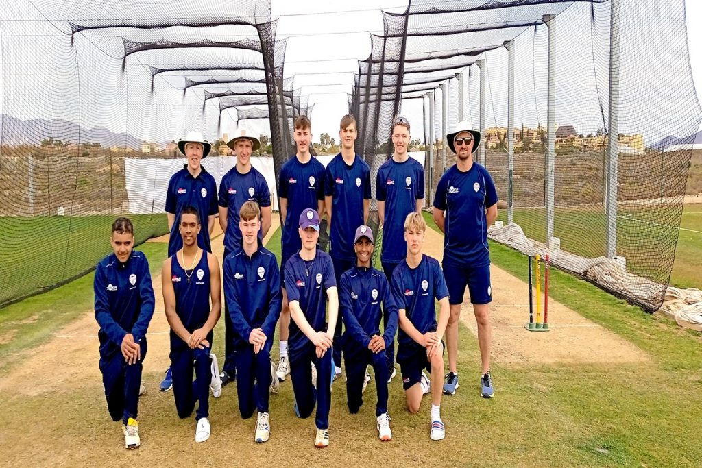 DERBYSHIRE CCC ACADEMY