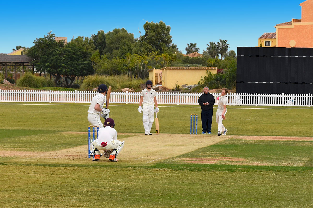 El campo de críquet acreditado por la ICC en Desert Springs